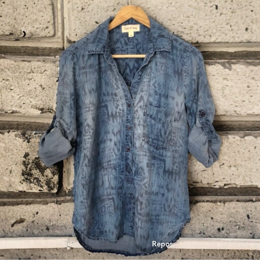 Cloth & Stone Chambray Top Sz XS EUC